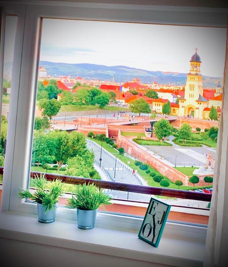 Midsummer Boulevard Daire Alba Iulia Dış mekan fotoğraf